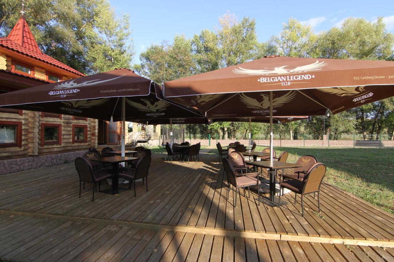 Загородный Комплекс Fort Pirnov Park Pirnove Extérieur photo