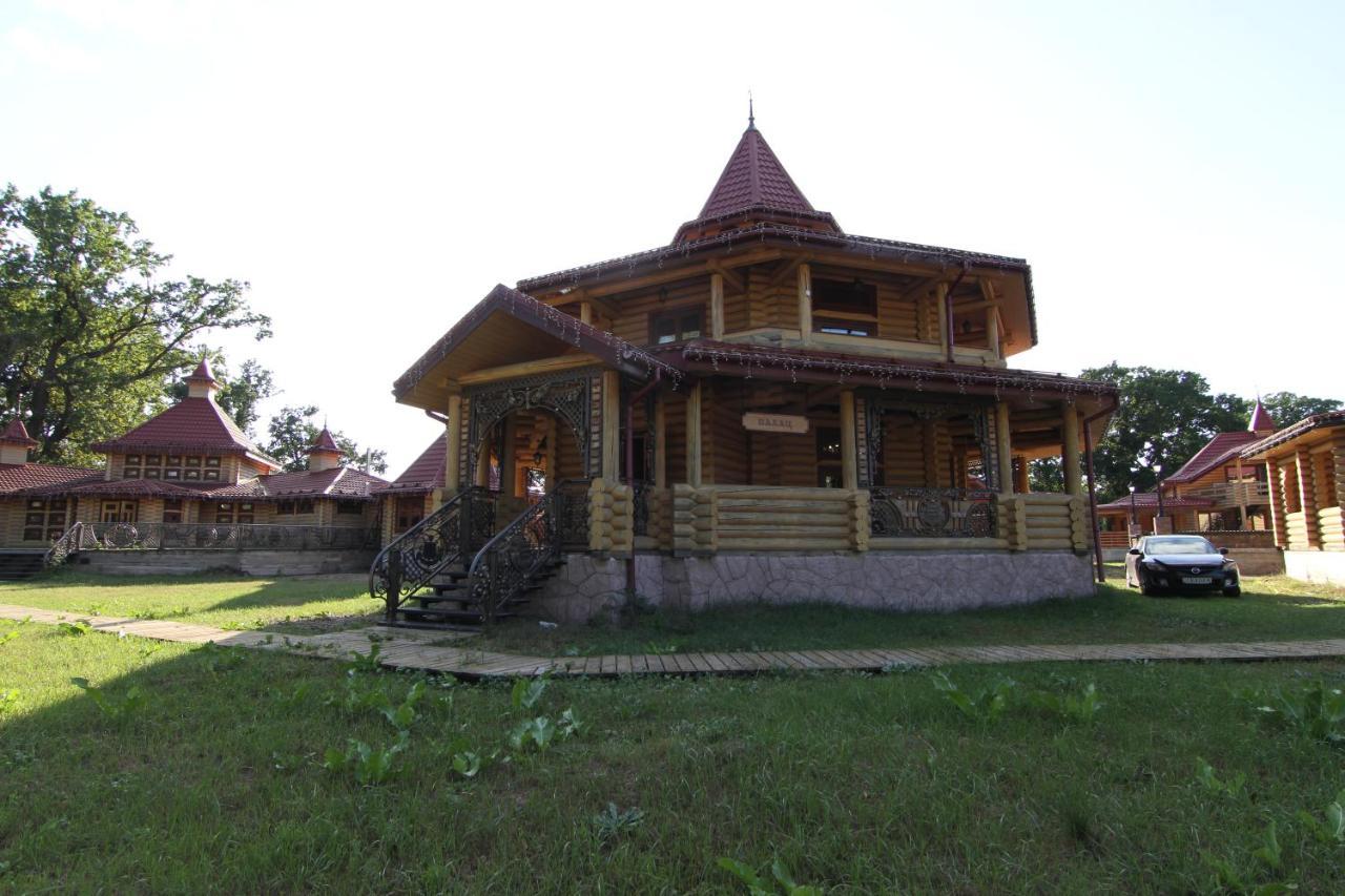 Загородный Комплекс Fort Pirnov Park Pirnove Extérieur photo