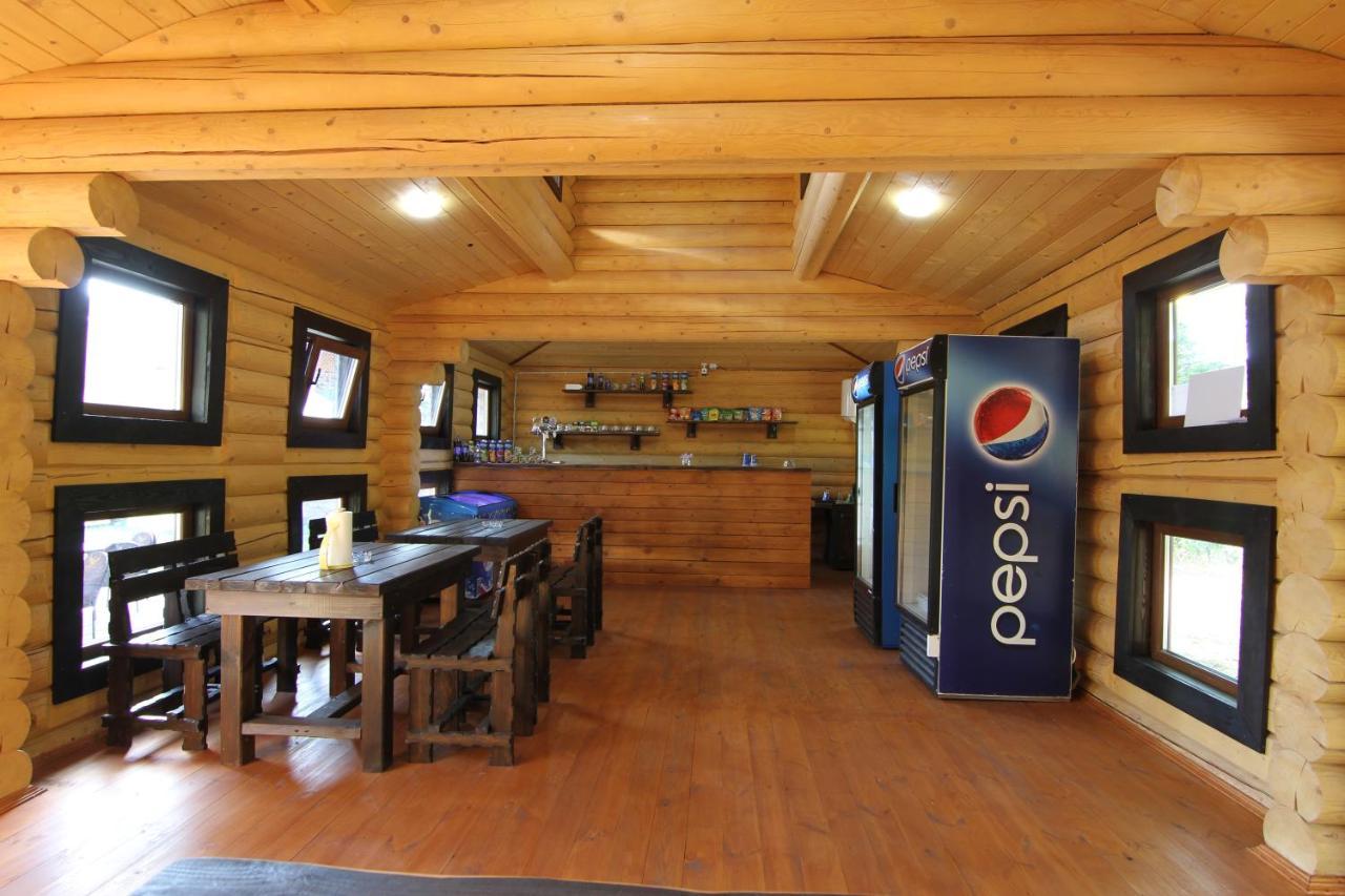 Загородный Комплекс Fort Pirnov Park Pirnove Extérieur photo