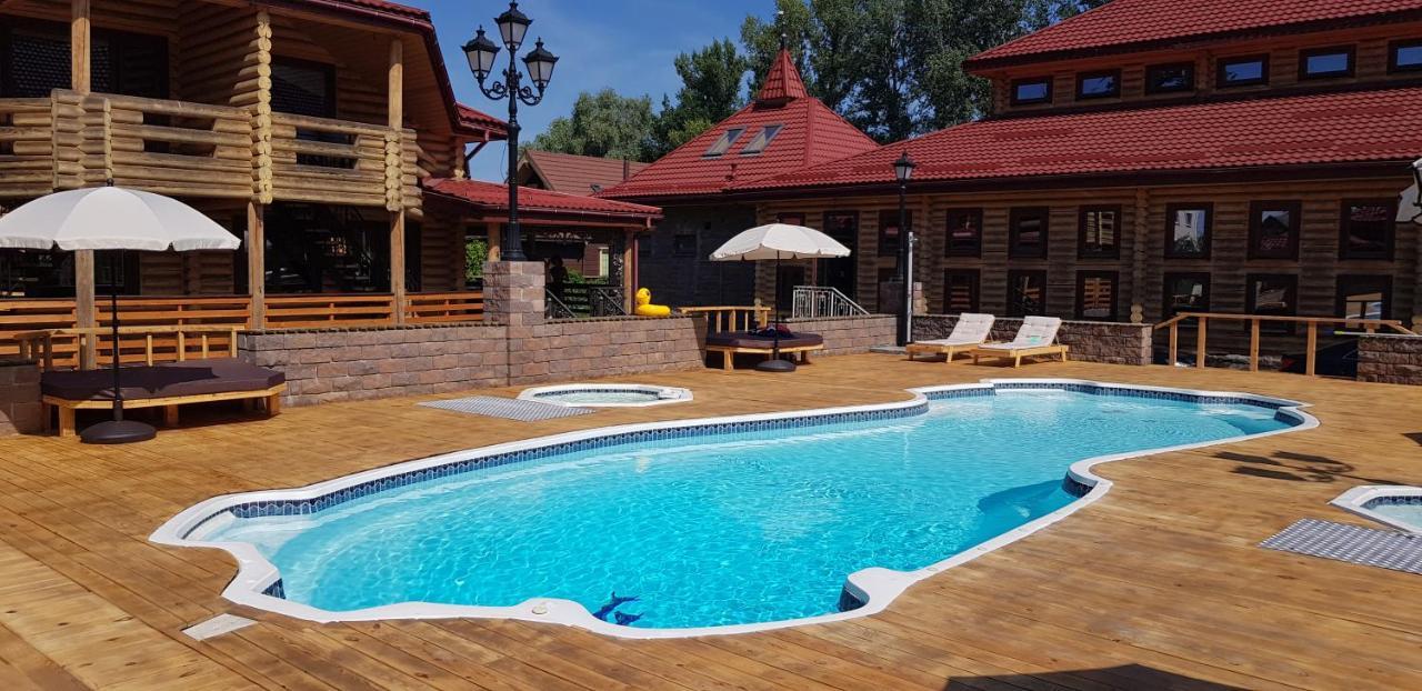 Загородный Комплекс Fort Pirnov Park Pirnove Extérieur photo