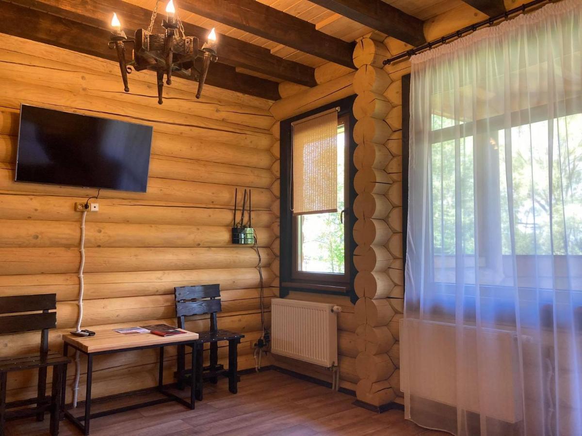 Загородный Комплекс Fort Pirnov Park Pirnove Extérieur photo
