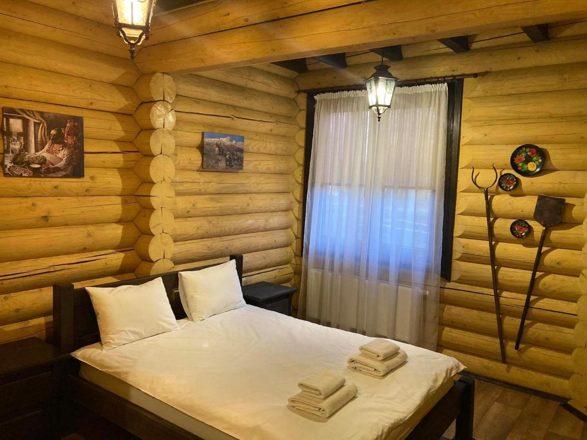 Загородный Комплекс Fort Pirnov Park Pirnove Extérieur photo