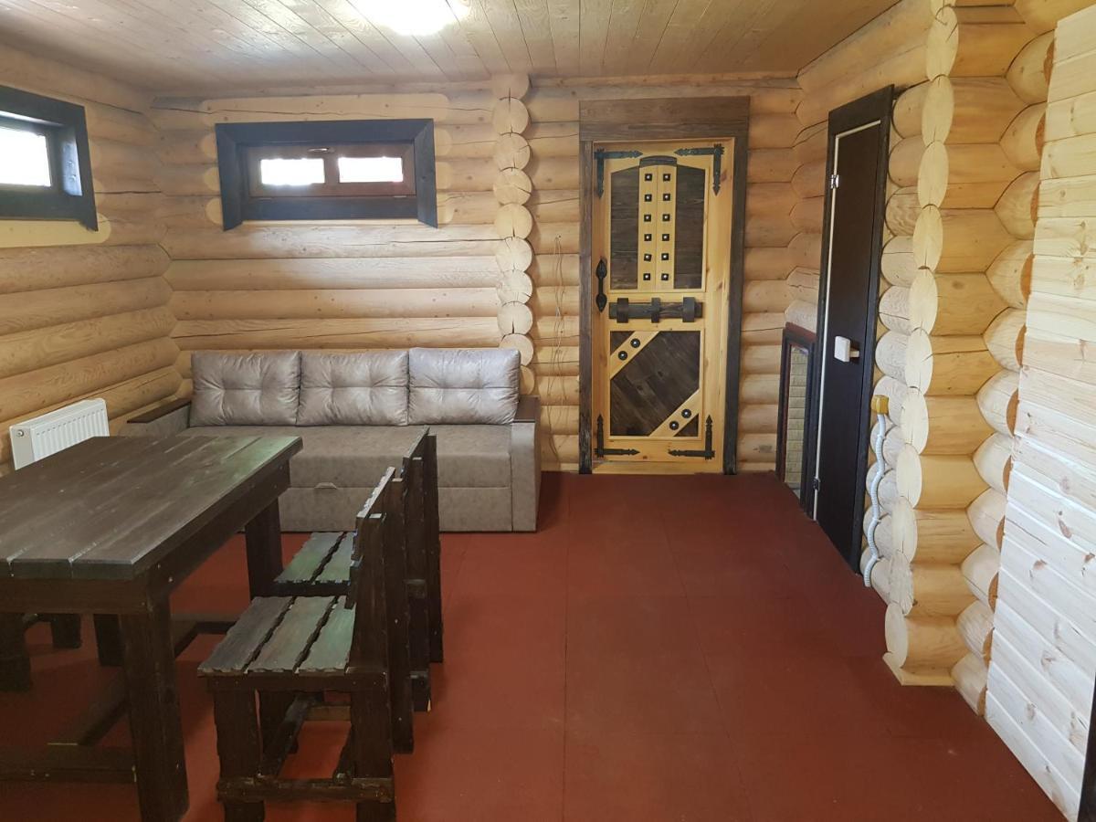 Загородный Комплекс Fort Pirnov Park Pirnove Extérieur photo