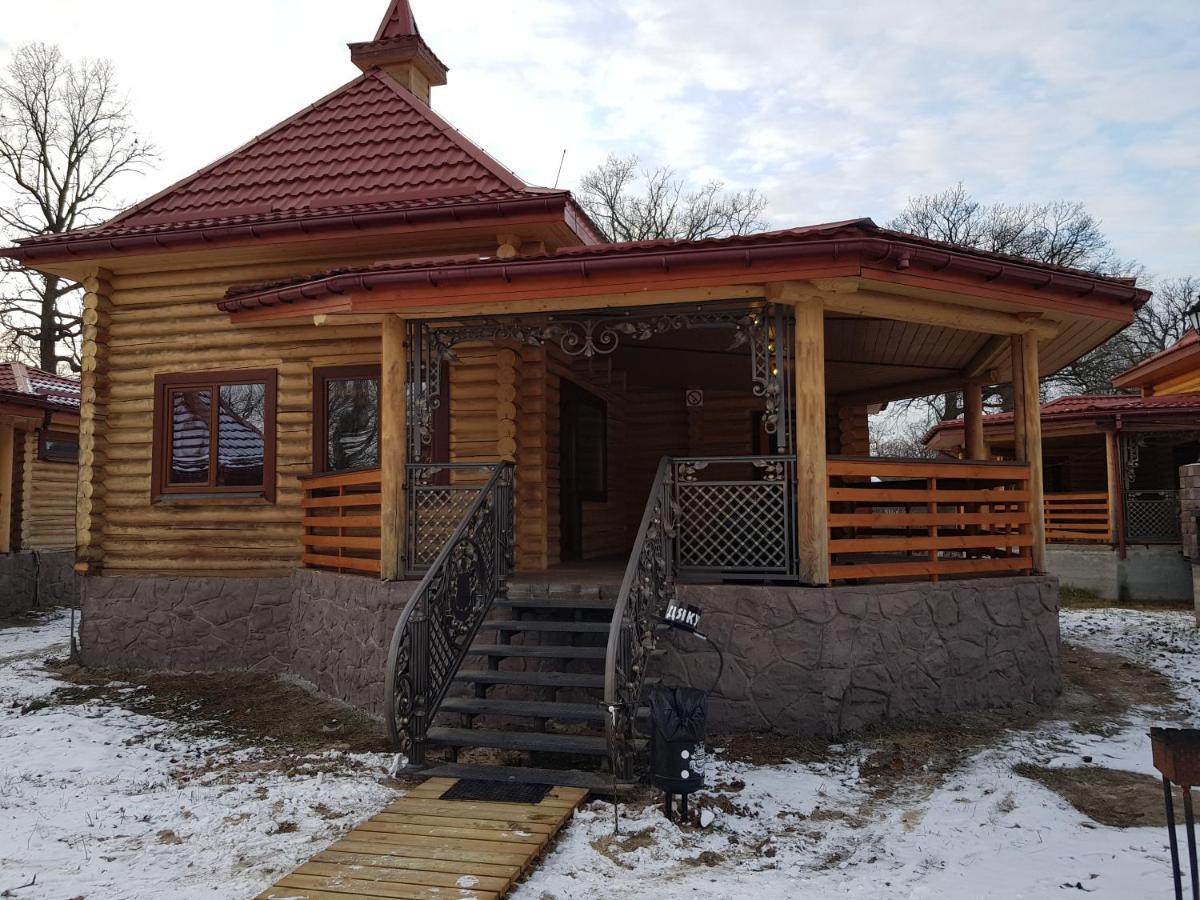 Загородный Комплекс Fort Pirnov Park Pirnove Extérieur photo